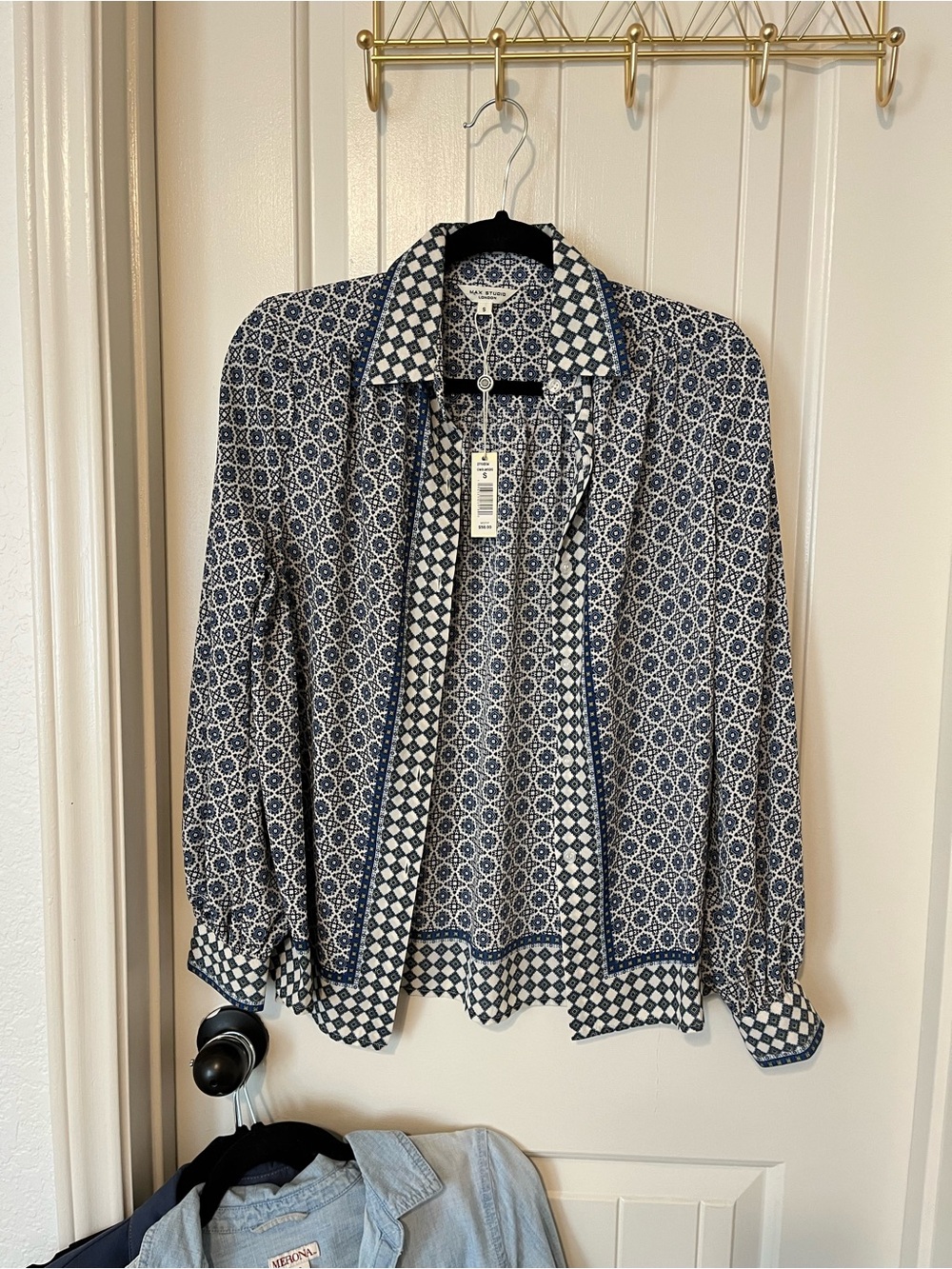 Women’s Navy and White Printed Button-Up Blouse